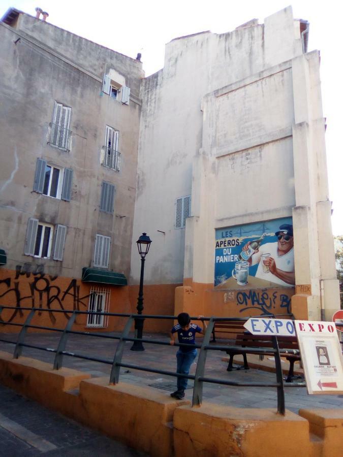 Tranquille Au Panier Face A La Mer Apartment Marseille Ngoại thất bức ảnh